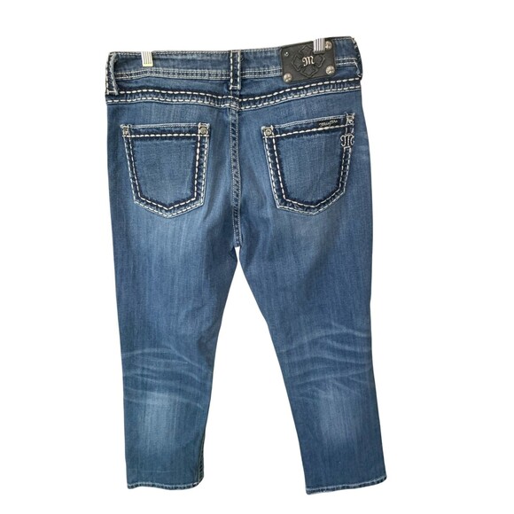 Miss Me Jeans Women’s Size 29 Boyfriend Capri Distressed Blue Denim Thick Stitch - Picture 2 of 8